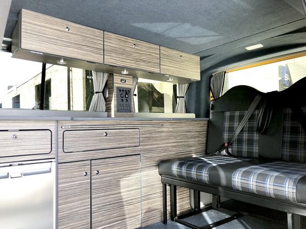 Horizon back seat cupboards