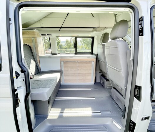 O side door interior front seats forward facing